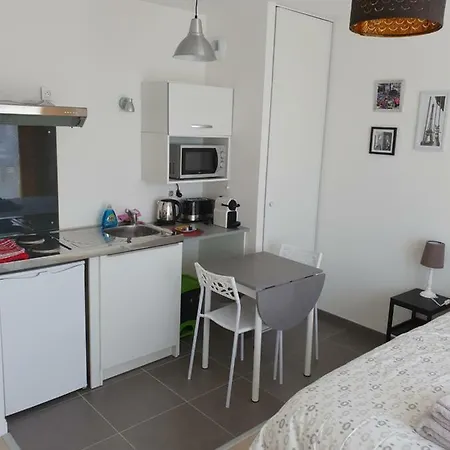 Apartament Studio Neuf Pour 2 Pers A Bezanne Proche Reims