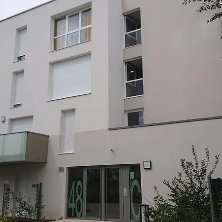 Apartament Studio Neuf Pour 2 Pers A Bezanne Proche Reims *